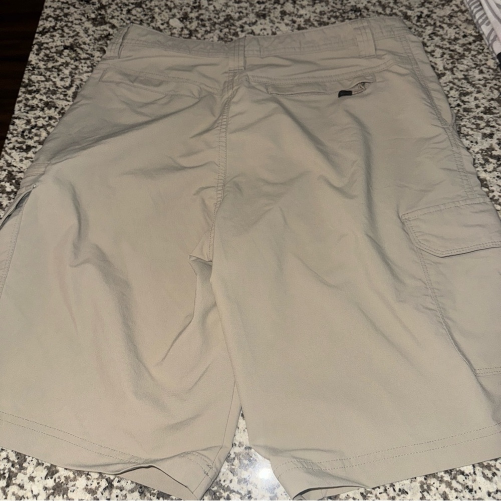 George Men's Light Tan Cargo Shorts - Picture 3 of 3